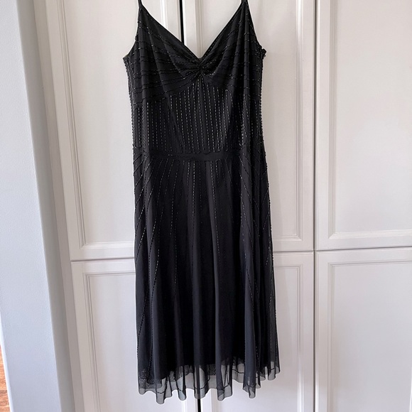 🖤Gorgeous semi-formal/formal dress!🖤beaded and lined, with side zipper (16) - Picture 2 of 6